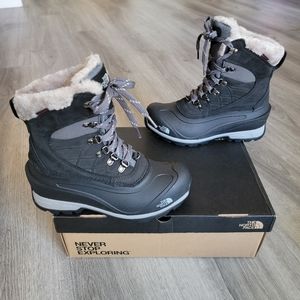 The North Face Women's Black Winter Boots